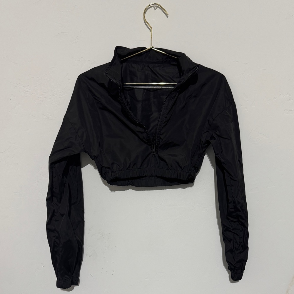 Black Long Sleeve Crop Blouse with zipper Front for Dance